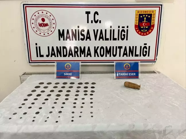 Tarihi Eser Kaçakçılığı: Manisa'da 76 Sikke Ele Geçirildi