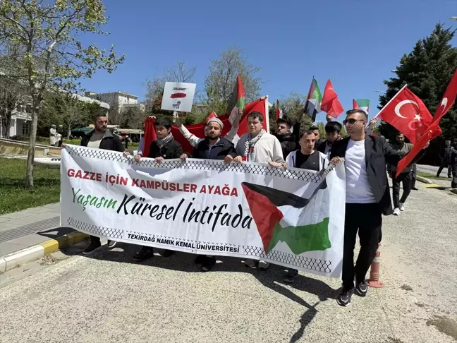 Tekirdağ'da üniversite öğrencileri Filistin'e destek için yürüdü