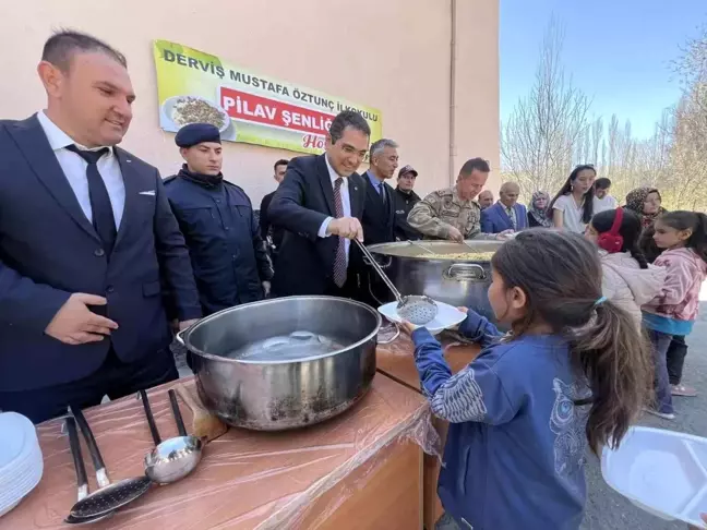 Bozkır'da Renkli Pilav Şenliği Düzenlendi
