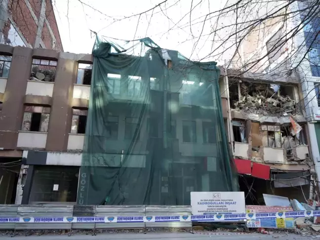 Kastamonu'da Yıkım Sırasında Bina Çöktü