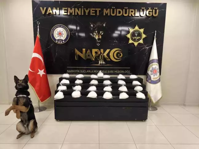 Van'da 25 Kilo Metamfetamin Ele Geçirildi