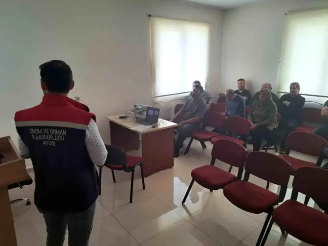 Didim'de Kasaplar ve Et Tesisi Personeline Eğitim Verildi