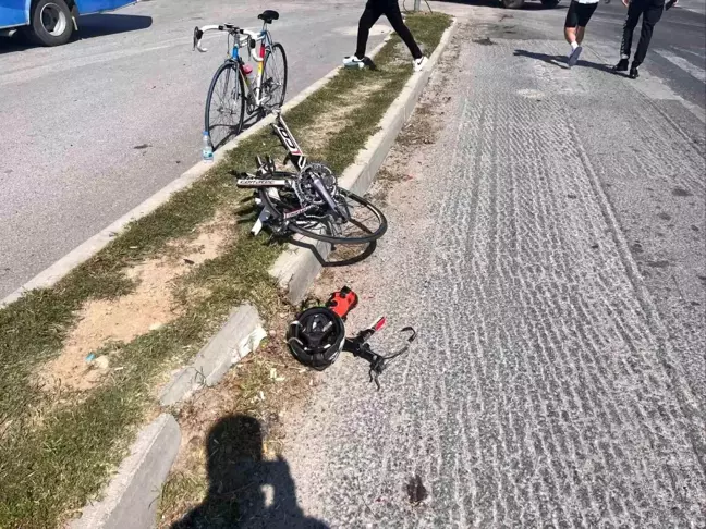 Antalya'da Bisiklet Sürücüsü Trafik Kazasında Hayatını Kaybetti