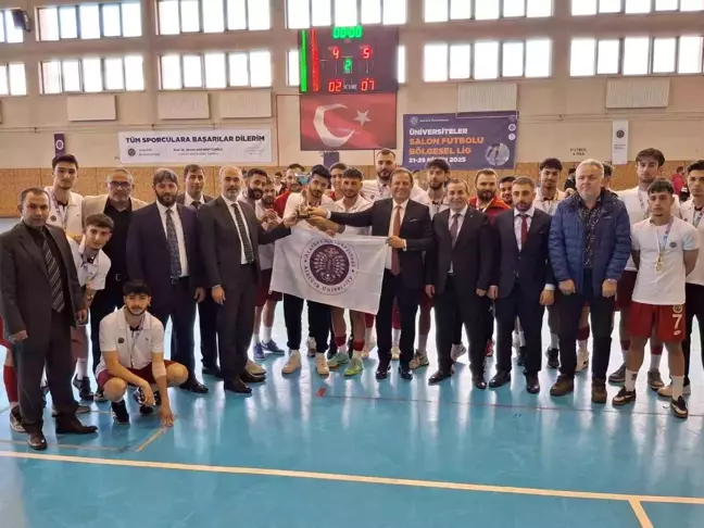 Atatürk Üniversitesi Salon Futbolu Bölgesel Liginde Şampiyon Oldu