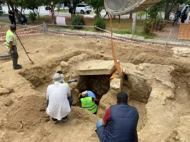 Aydın'da Kremasyon Küpleri ve Oda Mezar Bulundu