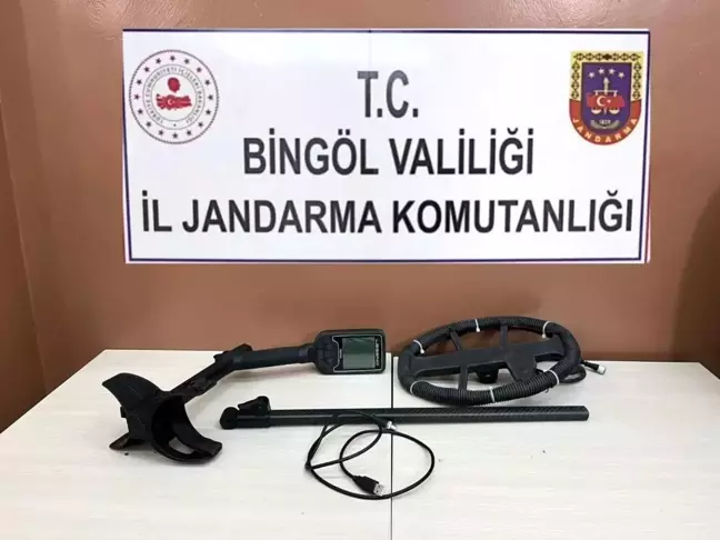 Bingöl'de Define Arayan Şahıs Suçüstü Yakalandı