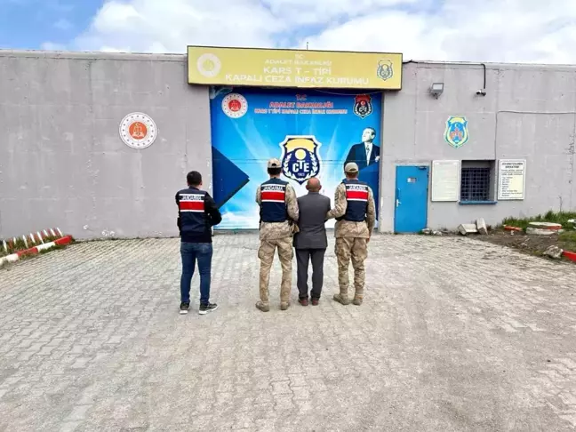 Kars'ta Aranan Suçlu Jandarma Tarafından Yakalandı