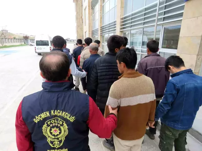 Kırşehir'de 18 Düzensiz Göçmen Yakalandı