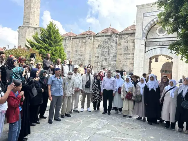 Mersin'de İlk Hac Kafilesi Kutsal Topraklara Uğurlandı
