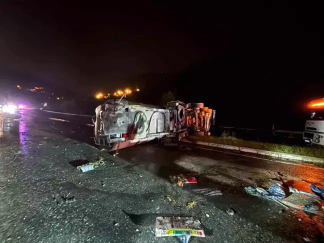 Osmaniye'de Mazot Yüklü Tanker Devrildi: Sürücü Ağır Yaralandı
