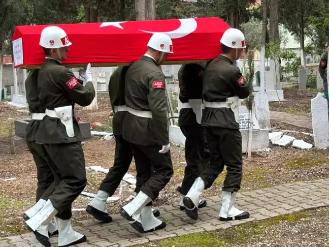 Kıbrıs Gazisi Hasan Hüseyin Işık, Son Yolculuğuna Uğurlandı