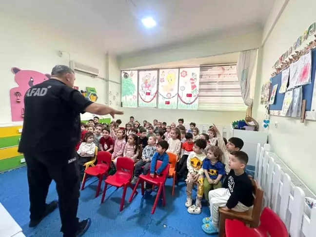 İncirliova'da Öğrencilere Afet ve Yangın Farkındalık Eğitimi Verildi