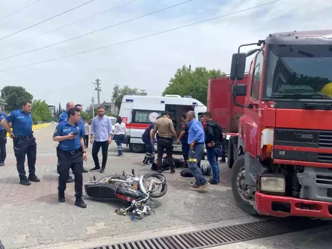 Bozdoğan'da Tır ile Motosiklet Çarpıştı: 1 Yaralı