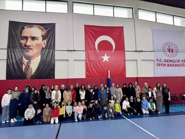 Ayancık'ta Anneler Günü etkinliği düzenlendi