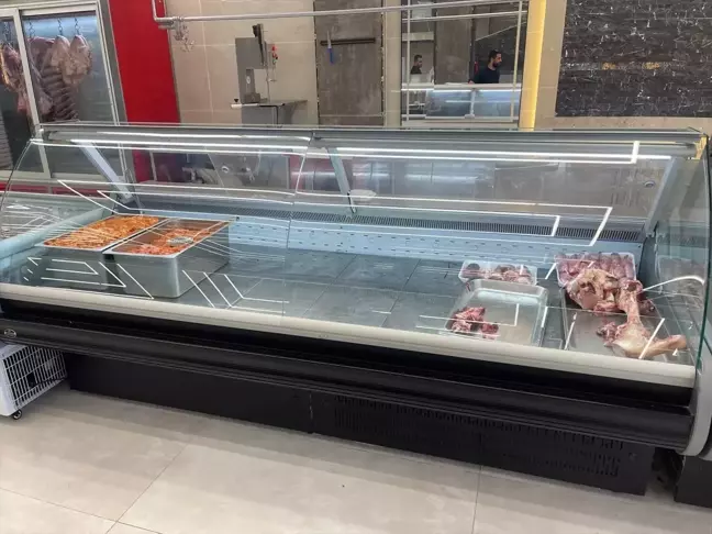Kerkük'te Hemorajik Ateş Virüsü Et Satışlarını Olumsuz Etkiledi