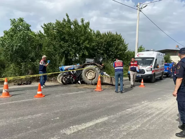 Aydın'da Traktör ve Motosiklet Çarpıştı: 3 Ölü