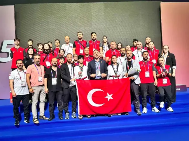 Dünya Yıldızlar Taekwondo Şampiyonası'nda Milli Sporculardan İki Madalya