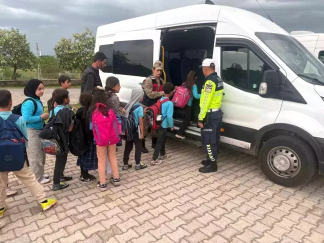 Bingöl'de Okul Servisleri Denetlendi