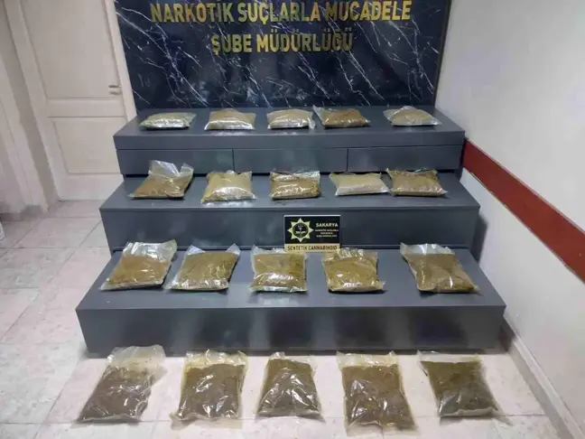 Sapanca'da Uyuşturucu Operasyonu: 18 Kilo Sentetik Cannabinoid Ele Geçirildi