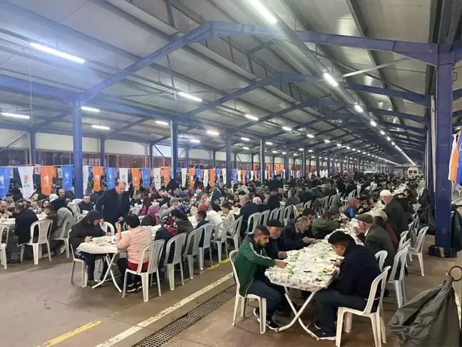 AK Parti Çorlu İlçe Teşkilatı'ndan gönül sofrası