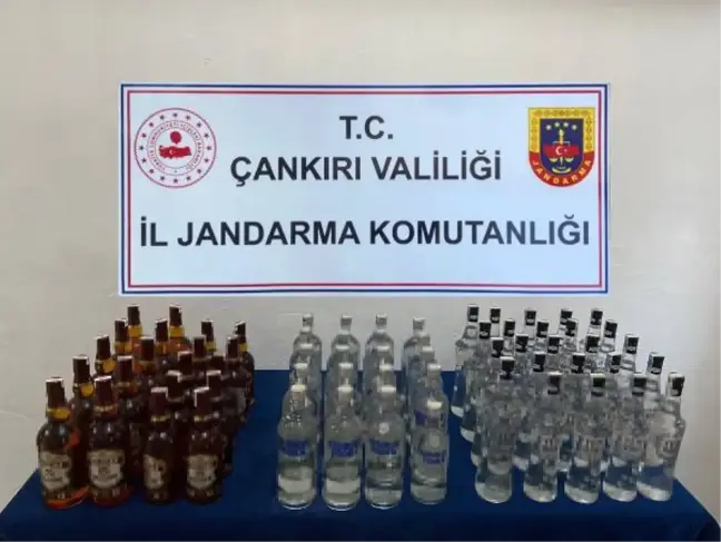 Son dakika haberi: Çankırı'da 54,7 litre kaçak içki ele geçirildi: 2 gözaltı