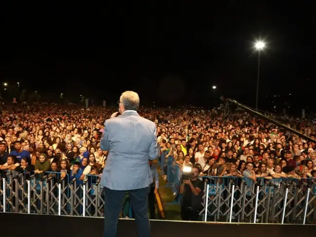 Beykoz'da Dördüncüsü Yapılan Mısır Şenliği Coşkuyla Gerçekleştirildi