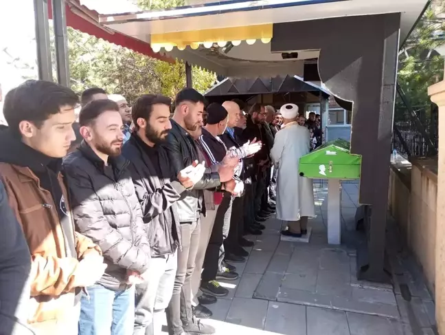 Bayburt-Erzincan karayolunda trafik kazası: Sefa Bozkuş toprağa verildi
