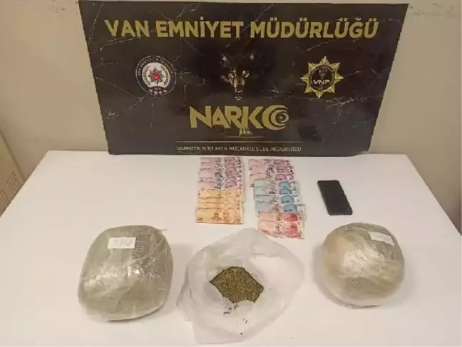 Van'da Torbacılara Operasyon: 27 Gözaltı