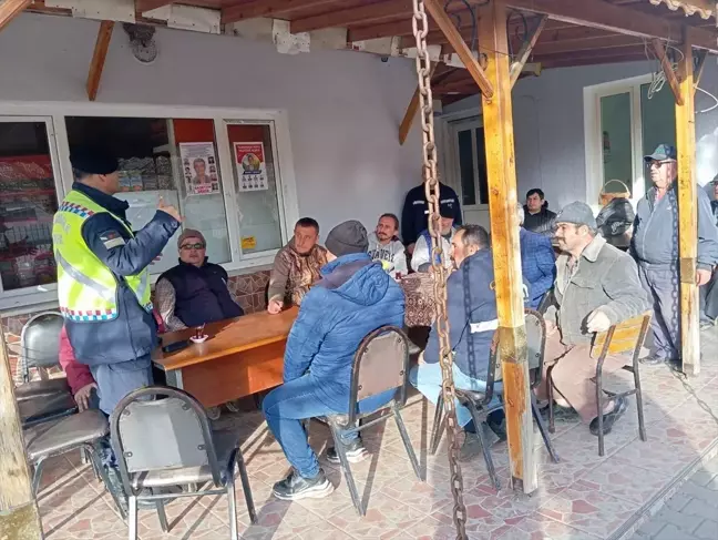 Edirne Jandarma Ekipleri Eğitim Çalışmalarını Sürdürüyor