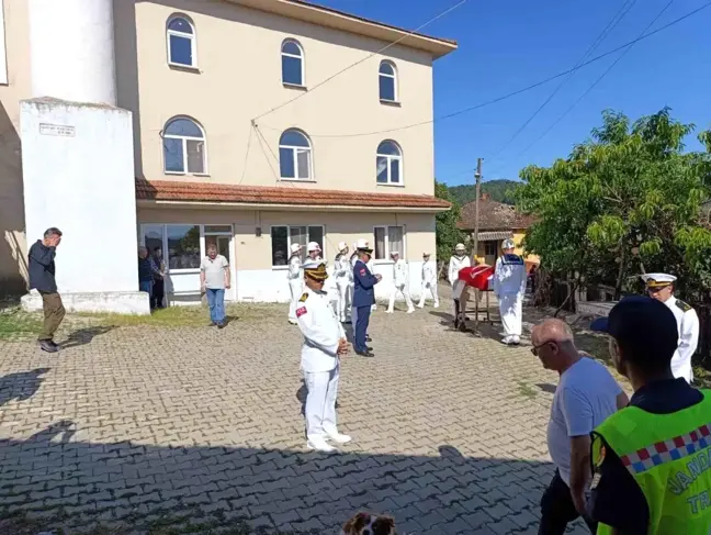 Kıbrıs Barış Harekatı Gazisi Bayram Çetin Son Yolculuğuna Uğurlandı