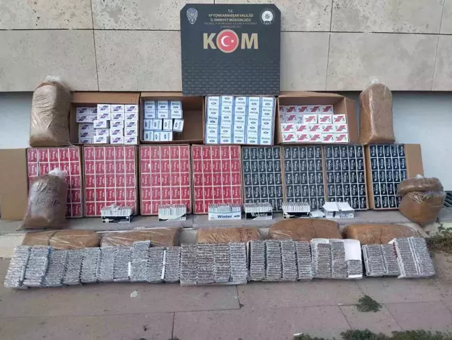 Afyonkarahisar'da 107 Bin 400 Adet Boş Makaron Ele Geçirildi