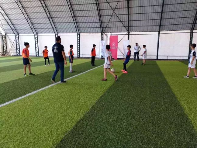 Muş'ta Kur'an kurslarına devam eden öğrenciler arasında futbol turnuvası düzenlendi