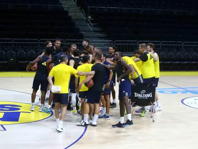 Fenerbahçe Erkek Basketbol Takımı Yeni Sezonun Hazırlıklarına Başladı