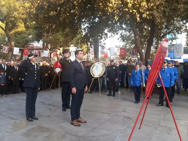 Atatürk'ün Anma Töreni Seferihisar'da Gerçekleşti