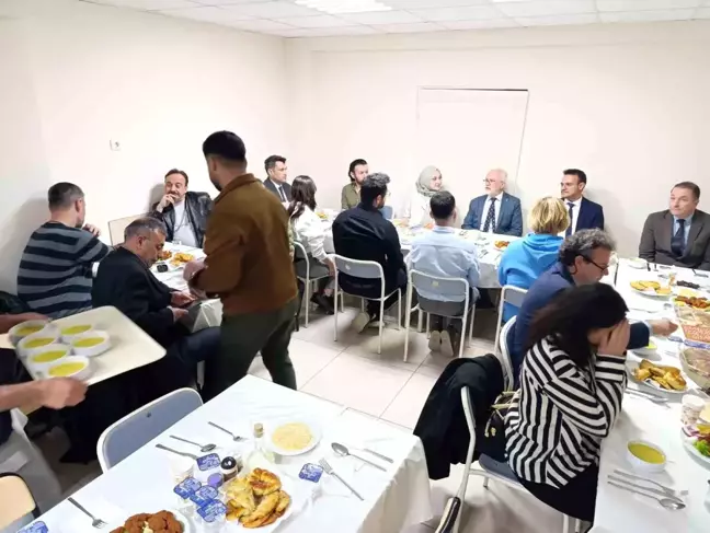 Alpu Devlet Hastanesi'nde İftar Programı Gerçekleştirildi