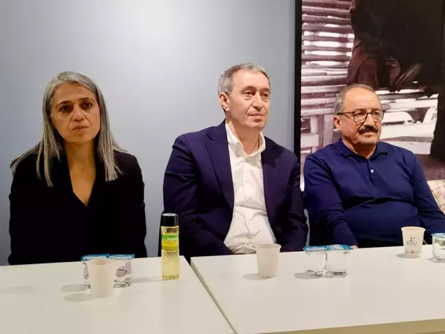 Sırrı Süreyya Önder Hayatını Kaybetti