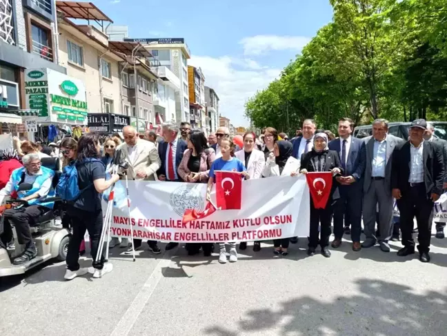 Afyonkarahisar Engelliler Festivali, Yürüyüşle Başladı