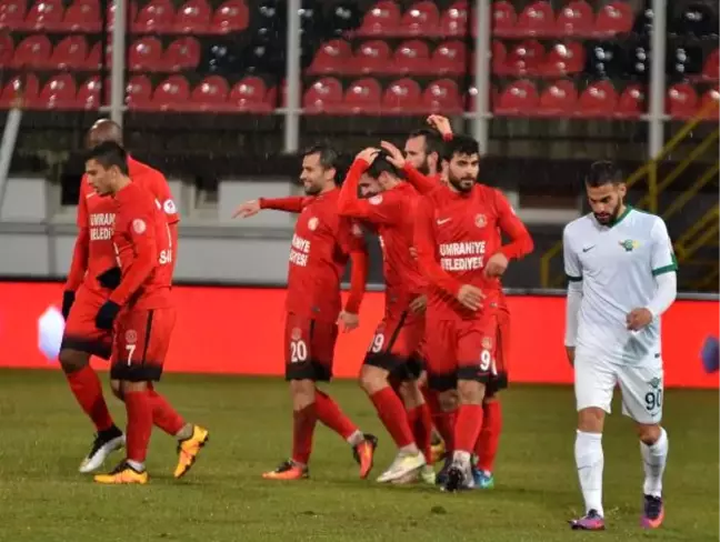 Türkiye Kupası'nda Ümraniyespor, Akhisar Belediyespor'u 1-0 Yendi