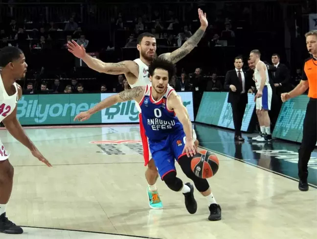 Anadolu Efes, CSKA Moskova'ya kaybetti