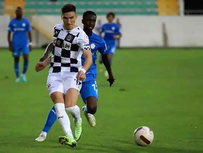 Manisa FK, Tuzlaspor'u 4-0 mağlup etti
