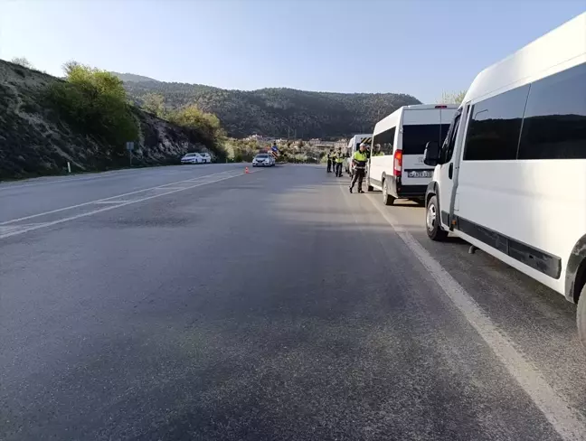 Bozkır ilçesinde okul servis araçları denetlendi