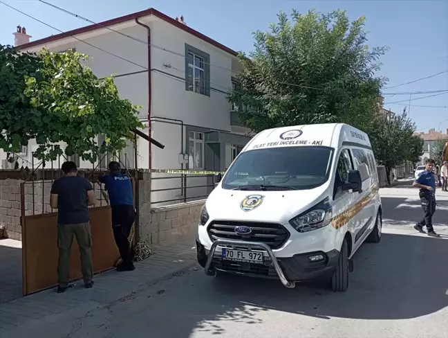 Karaman'da bir kişi eski kız arkadaşını bıçakla öldürdü, yanındaki kişiyi yaraladı