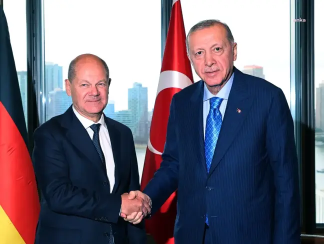 Cumhurbaşkanı Erdoğan, Almanya Başbakanı Scholz ile Türkevi'nde Görüştü