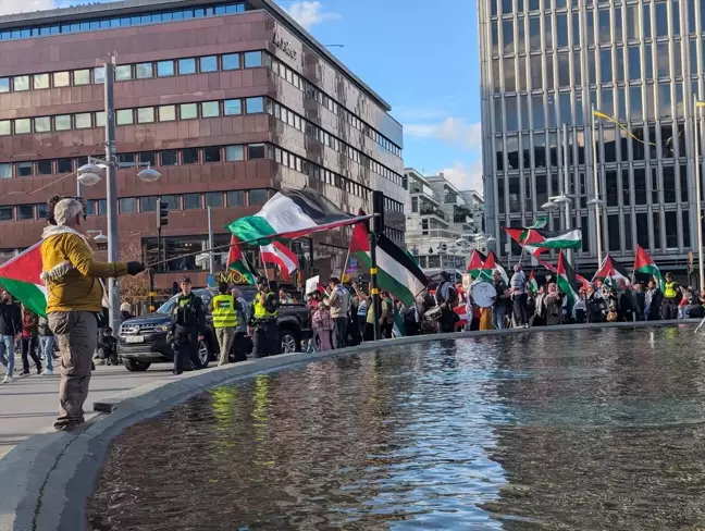 Stockholm'de İsrail'in Saldırılarına Protesto