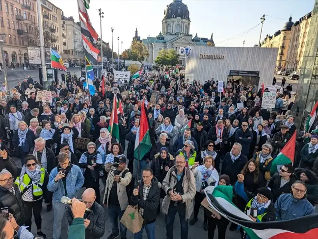 Stockholm'de İsrail'in Saldırıları Protesto Edildi