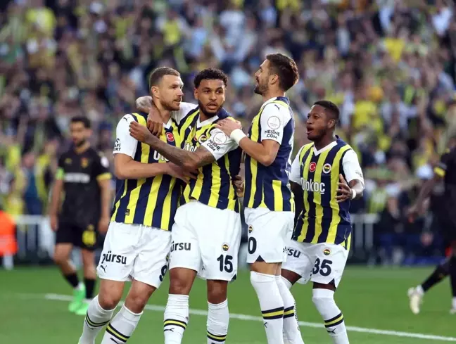 Fenerbahçe, İstanbulspor'u 6-0 mağlup etti