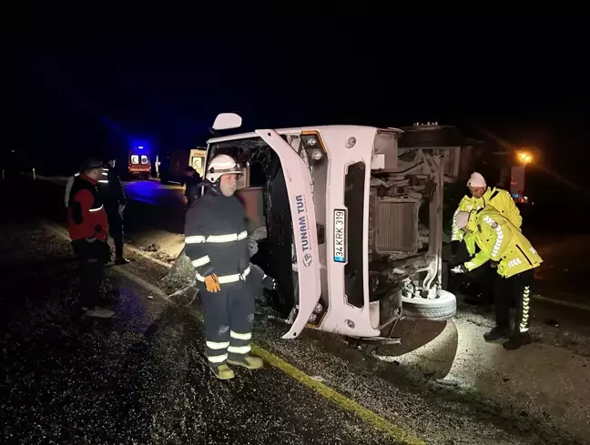 Kastamonu'da Midibüs Devrildi: 1 Ölü, 23 Yaralı