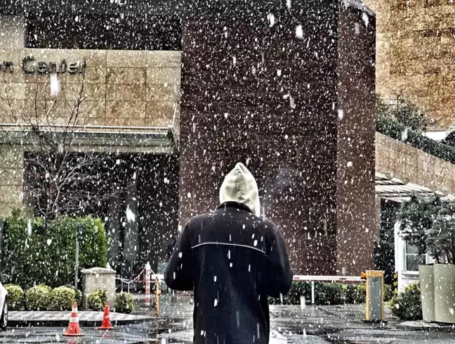 İstanbul'da Kar Yağışı Yeniden Etkili Oldu