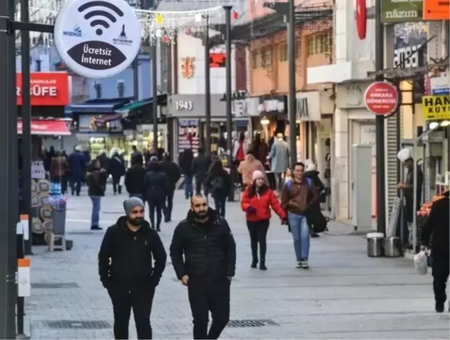 İzmir Kemeraltı'nda Ücretsiz İnternet Hizmeti