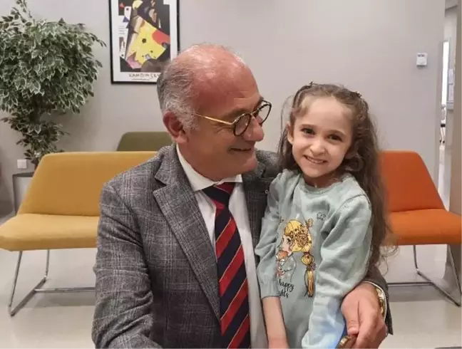 5 Yaşındaki Çocuk, Kendi Kalbiyle Nakil Olarak Yeniden Doğdu